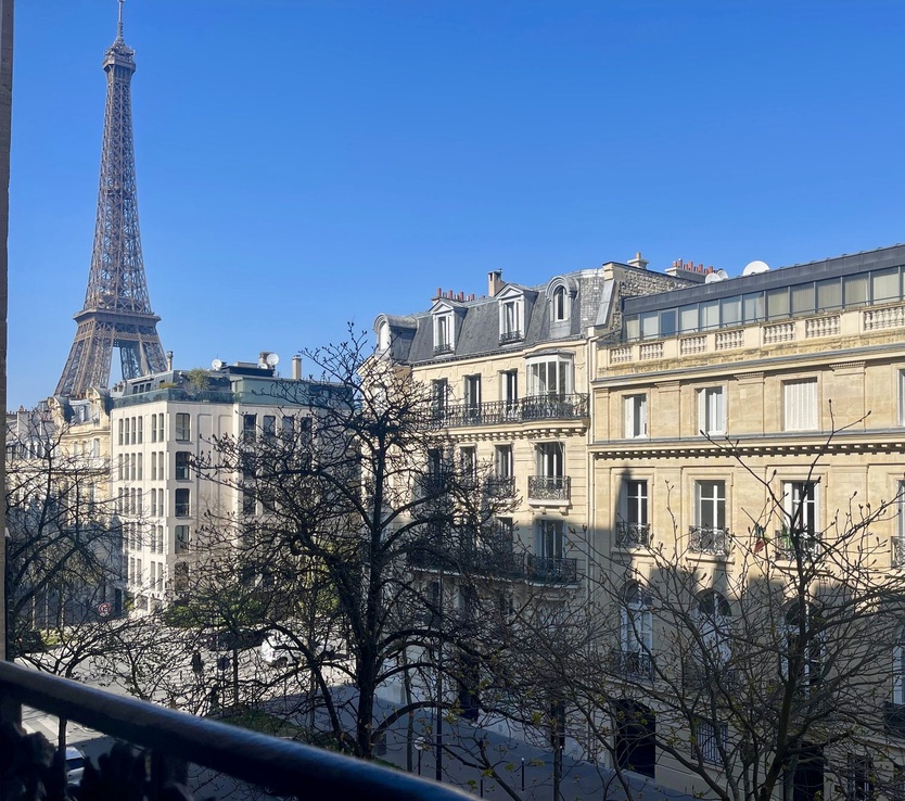 appartement 5 pièces - 112m2 à Paris (75007)