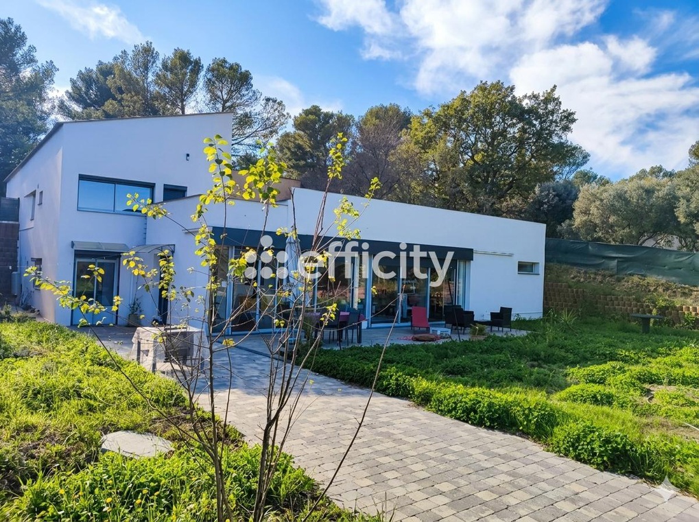 Achat immobilier Maison 10 pièces  288m2 à Fuveau (13710) - Photo n°4