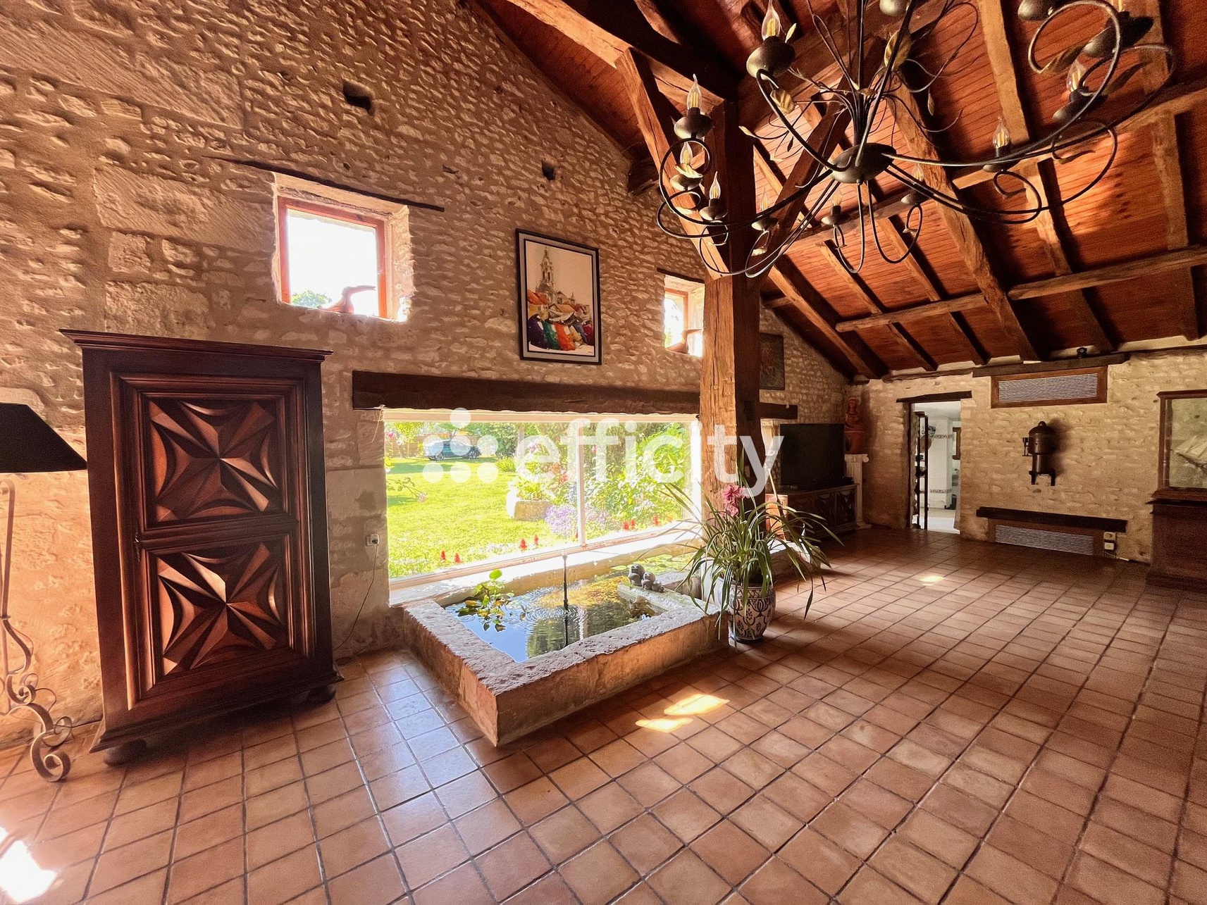 Achat immobilier Maison 6 pièces  420m2 à Saintes (17100) - Photo n°8