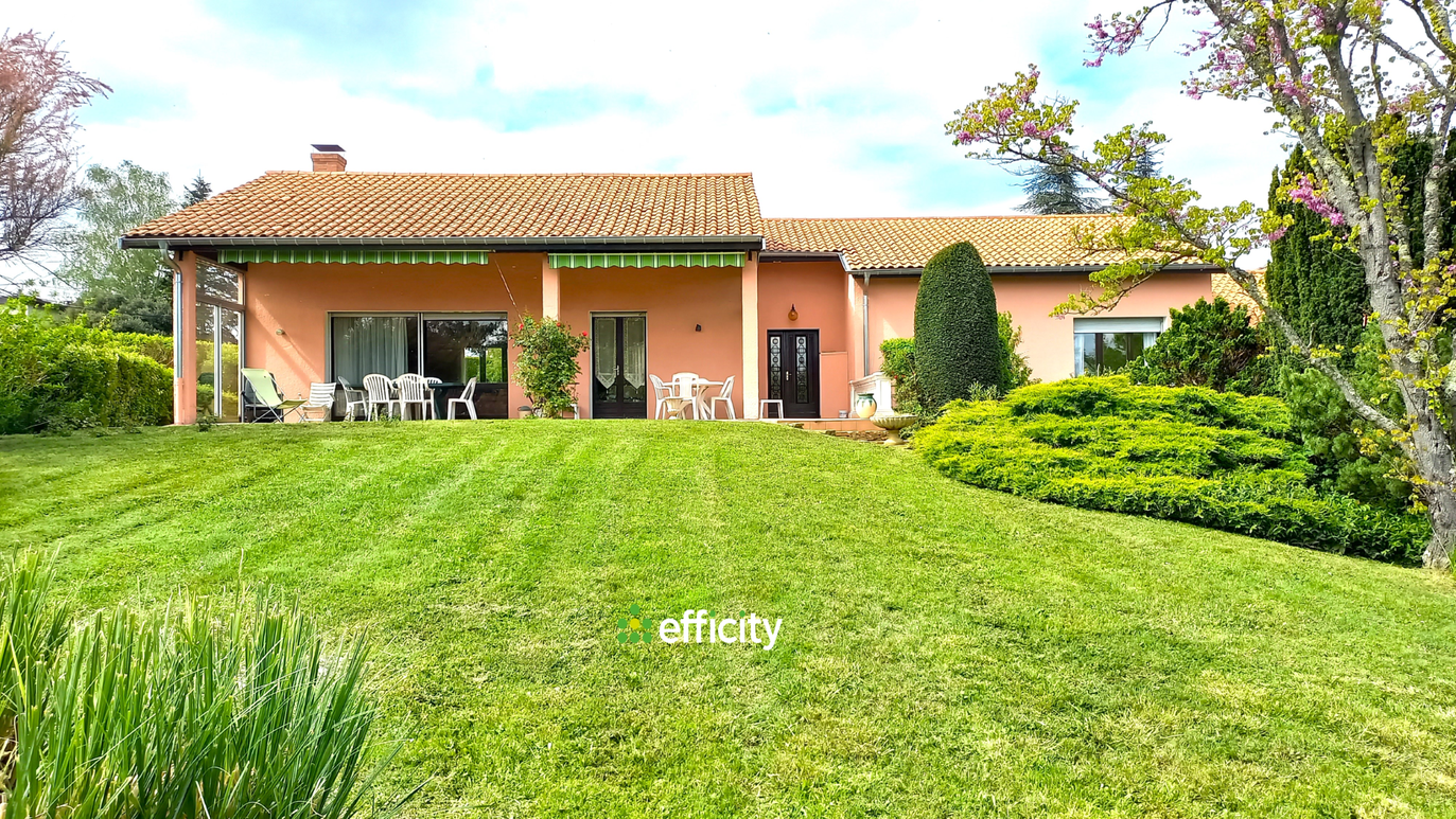 maison 6 pièces - 145m2 à Fontaines-Saint-Martin (69270)