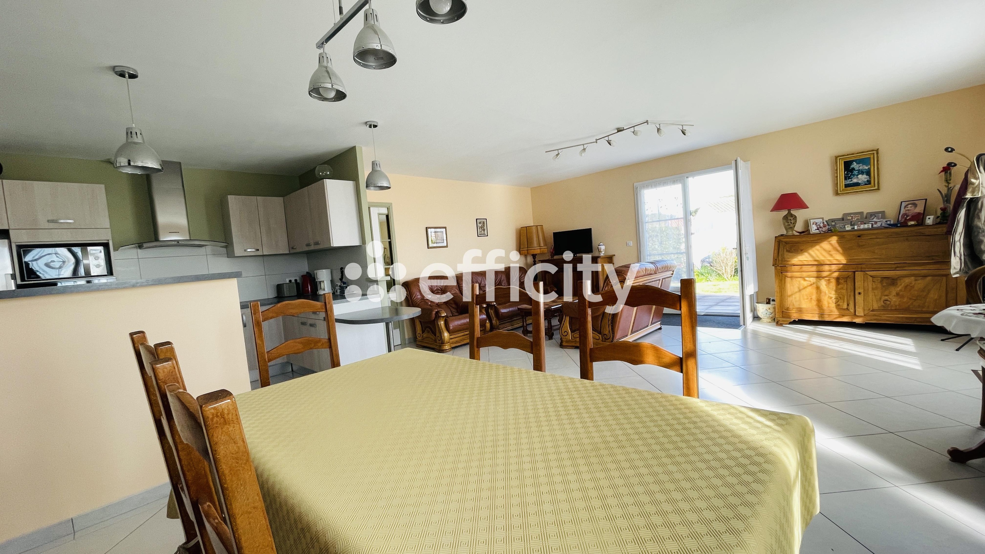 Achat immobilier Maison 5 pièces  110m2 à Saint-Pierre-d'Oléron (17310) - Photo n°4