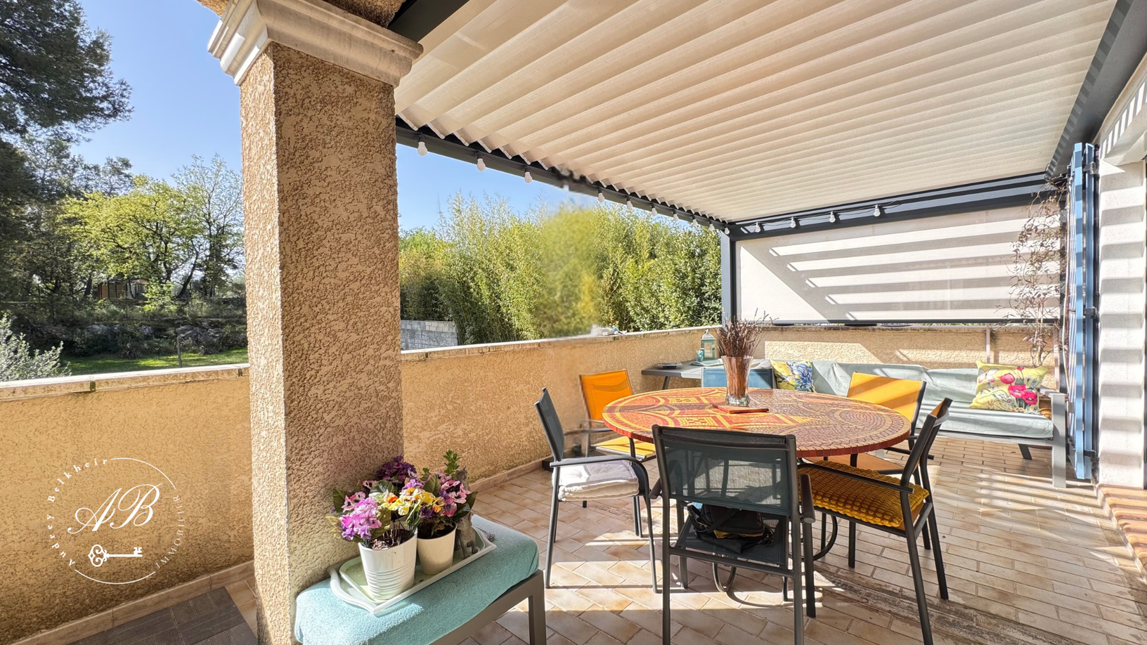 Achat immobilier Maison 6 pièces  130m2 à Saint-Geniès-de-Malgoirès (30190) - Photo n°1