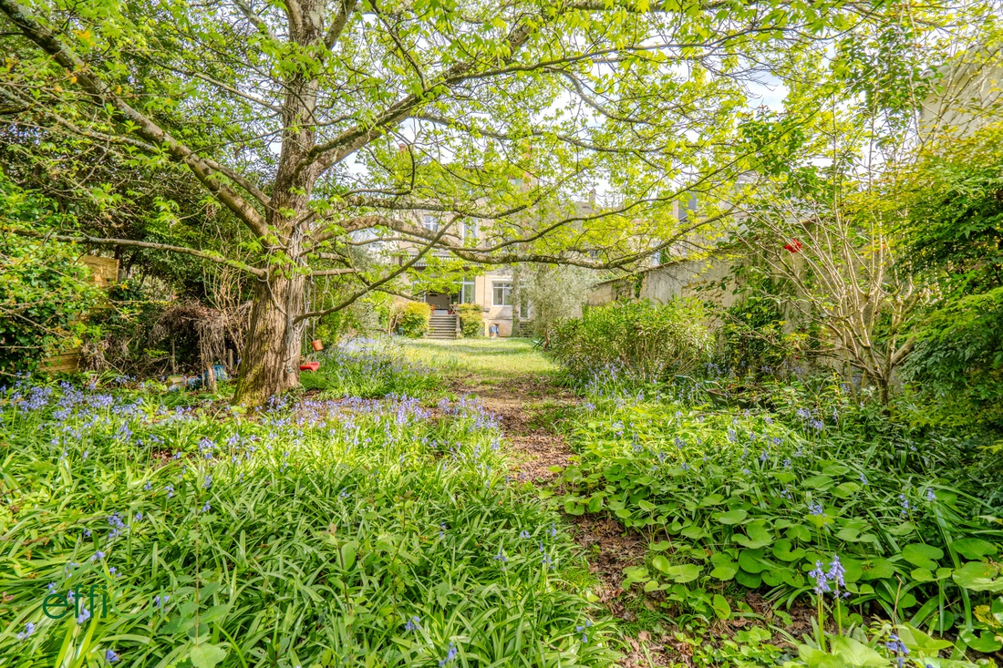 maison 8 pièces - 330m2 à Bordeaux (33000)