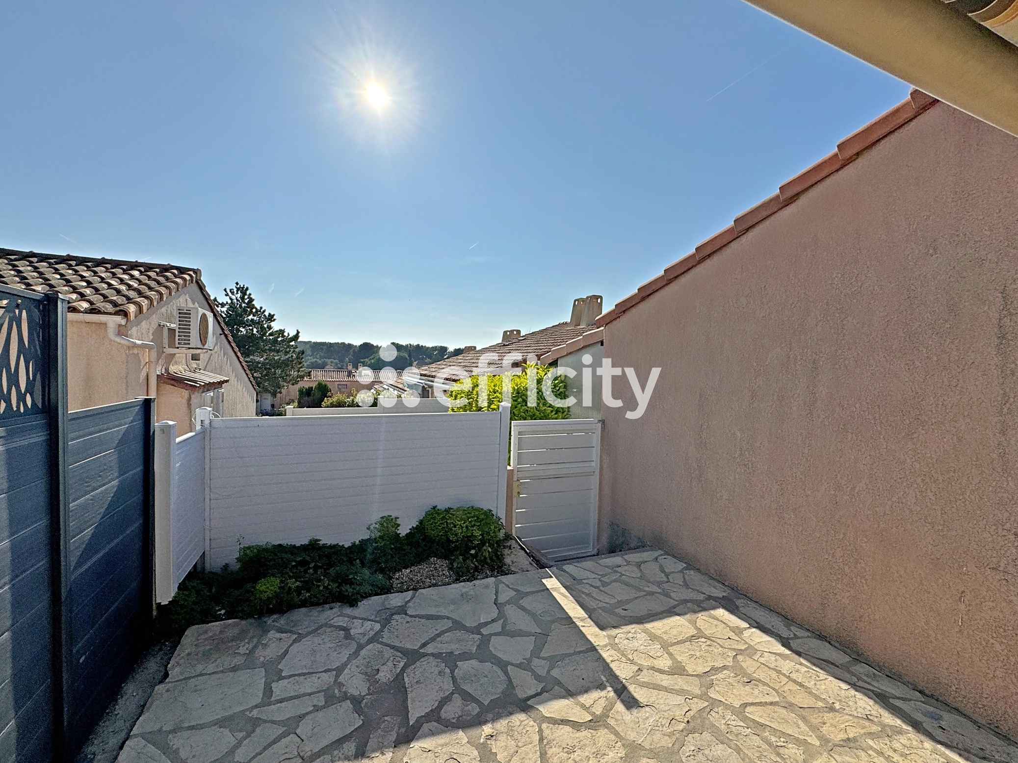 maison 3 pièces - 31m2 à Sanary-sur-Mer (83110)