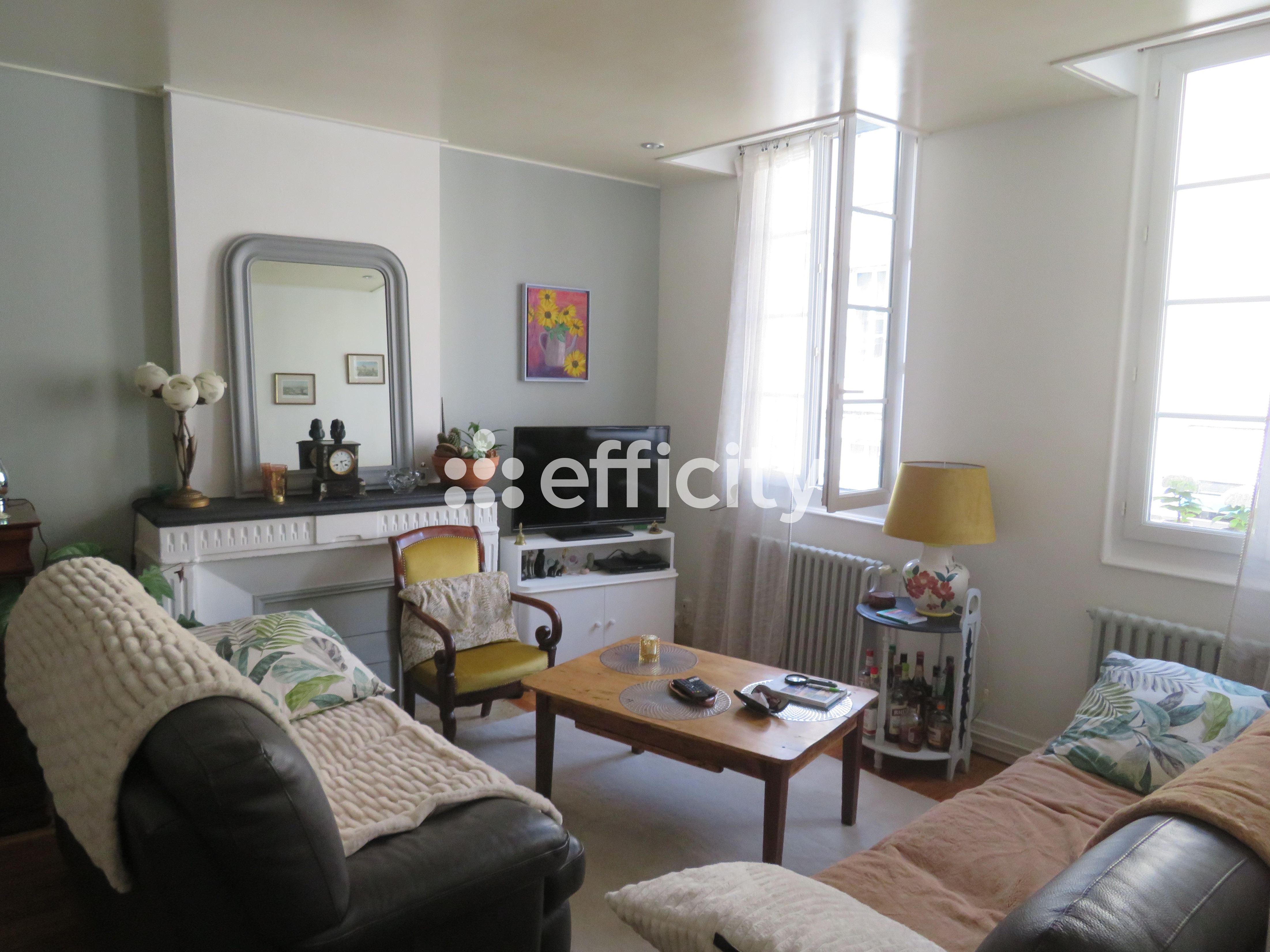 Achat immobilier Appartement 3 pièces  77m2 à Rochefort (17300) - Photo n°4