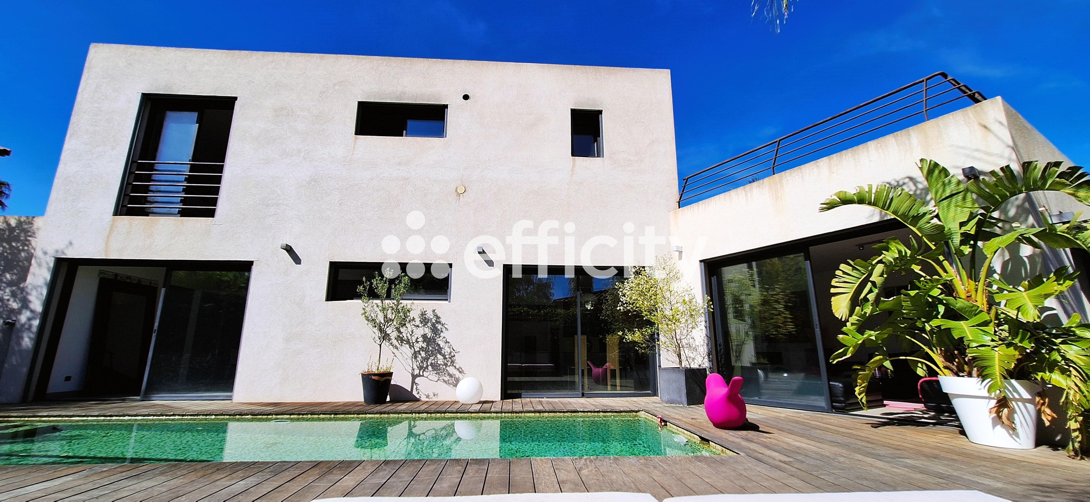 maison 3 pièces - 143m2 à Bandol (83150)