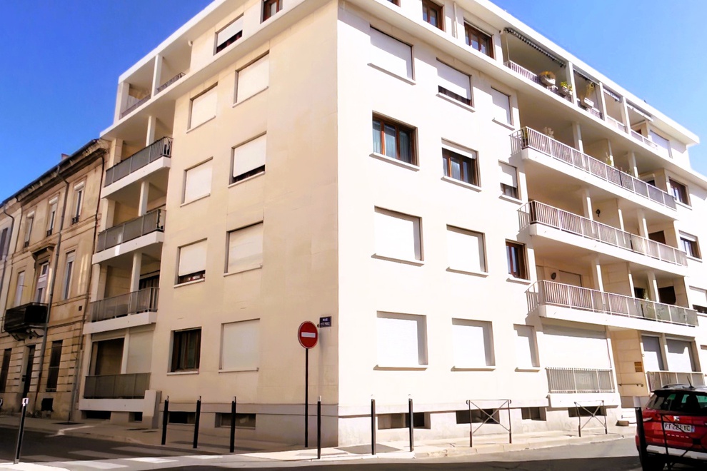 appartement 4 pièces - 92m2 à Nîmes (30000)