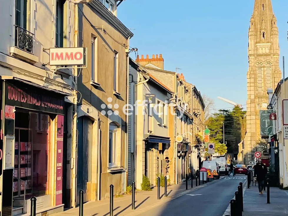 appartement 2 pièces - 43m2 à Nantes (44000)