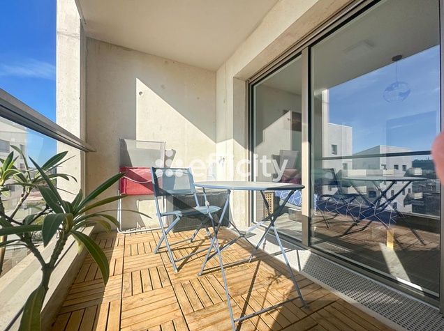 appartement 2 pièces - 43m2 à Bordeaux (33100)