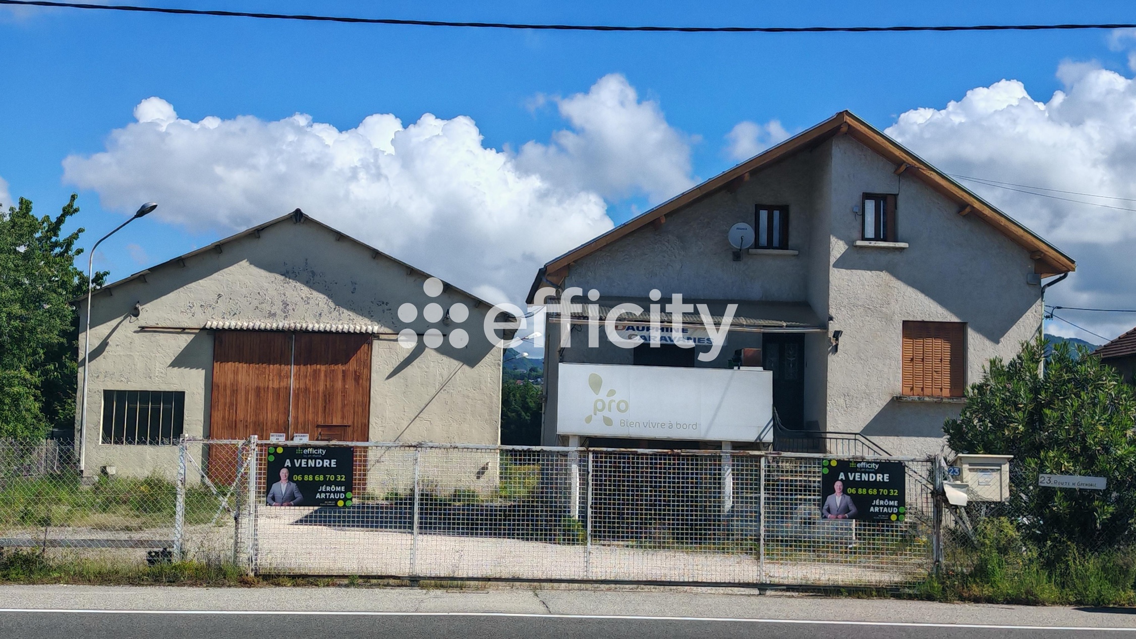 local commercial  - 800m2 à Moirans (38430)