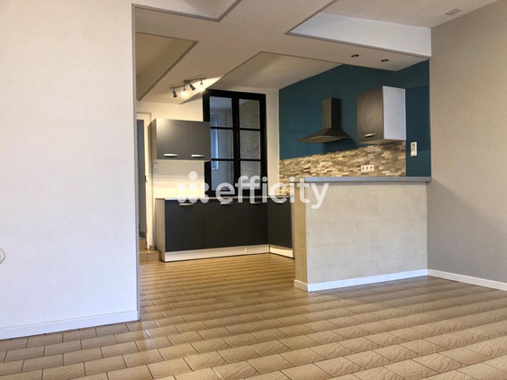 maison 3 pièces - 73m2 à La Ferté-Bernard (72400)