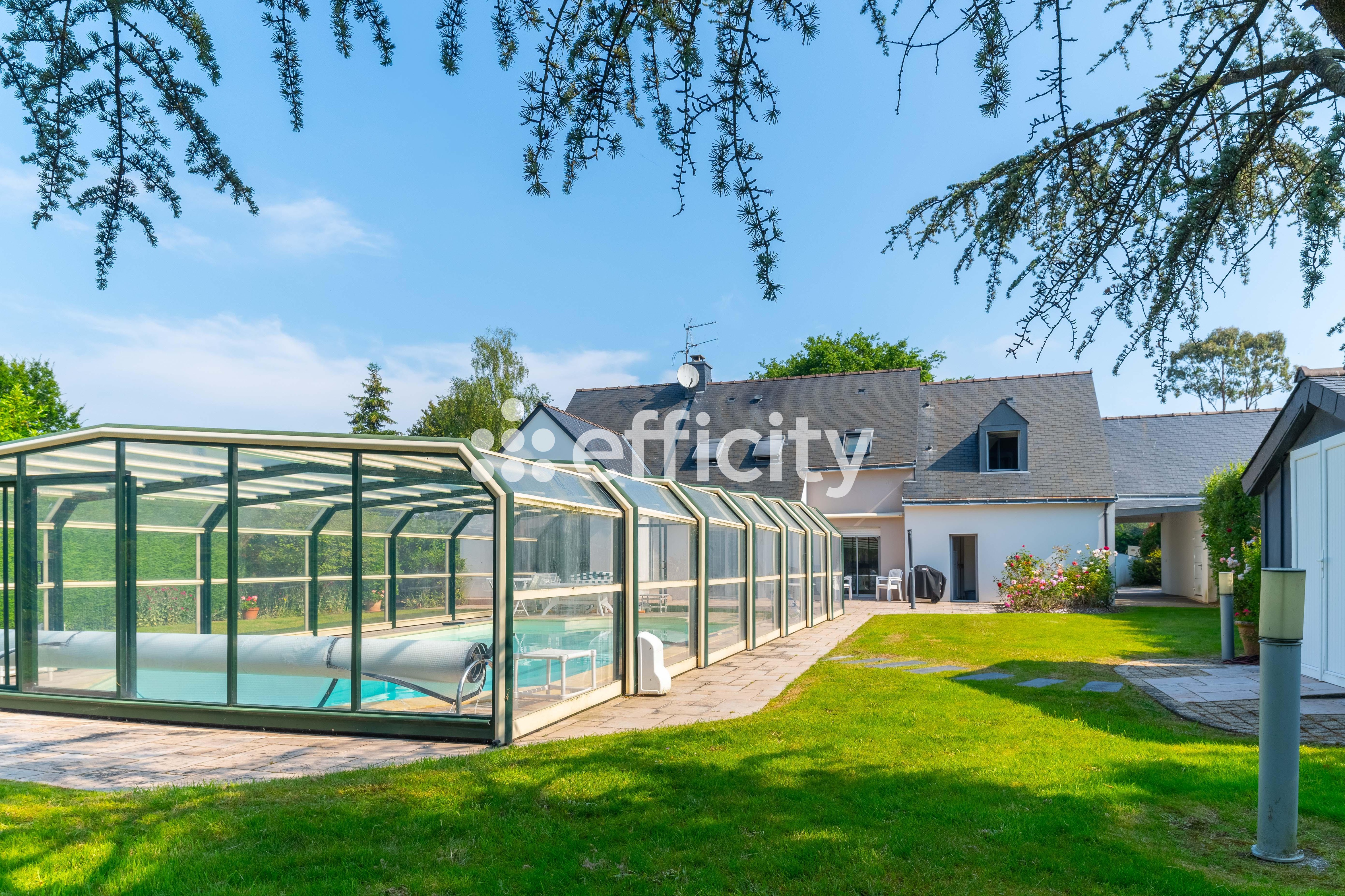 Achat immobilier Maison 11 pièces  232m2 à Saint-Étienne-de-Montluc (44360) - Photo n°22