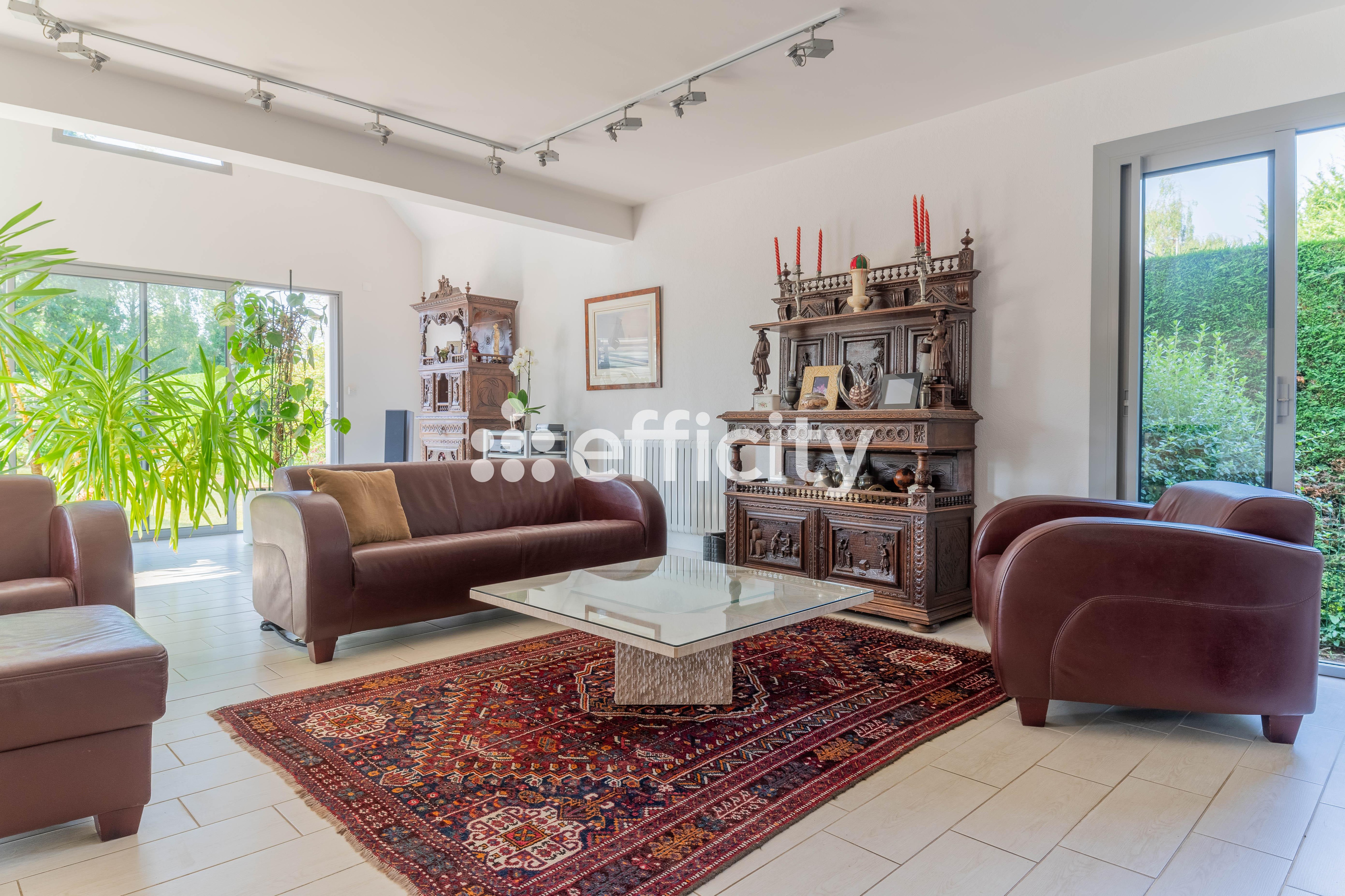 Achat immobilier Maison 11 pièces  232m2 à Saint-Étienne-de-Montluc (44360) - Photo n°6