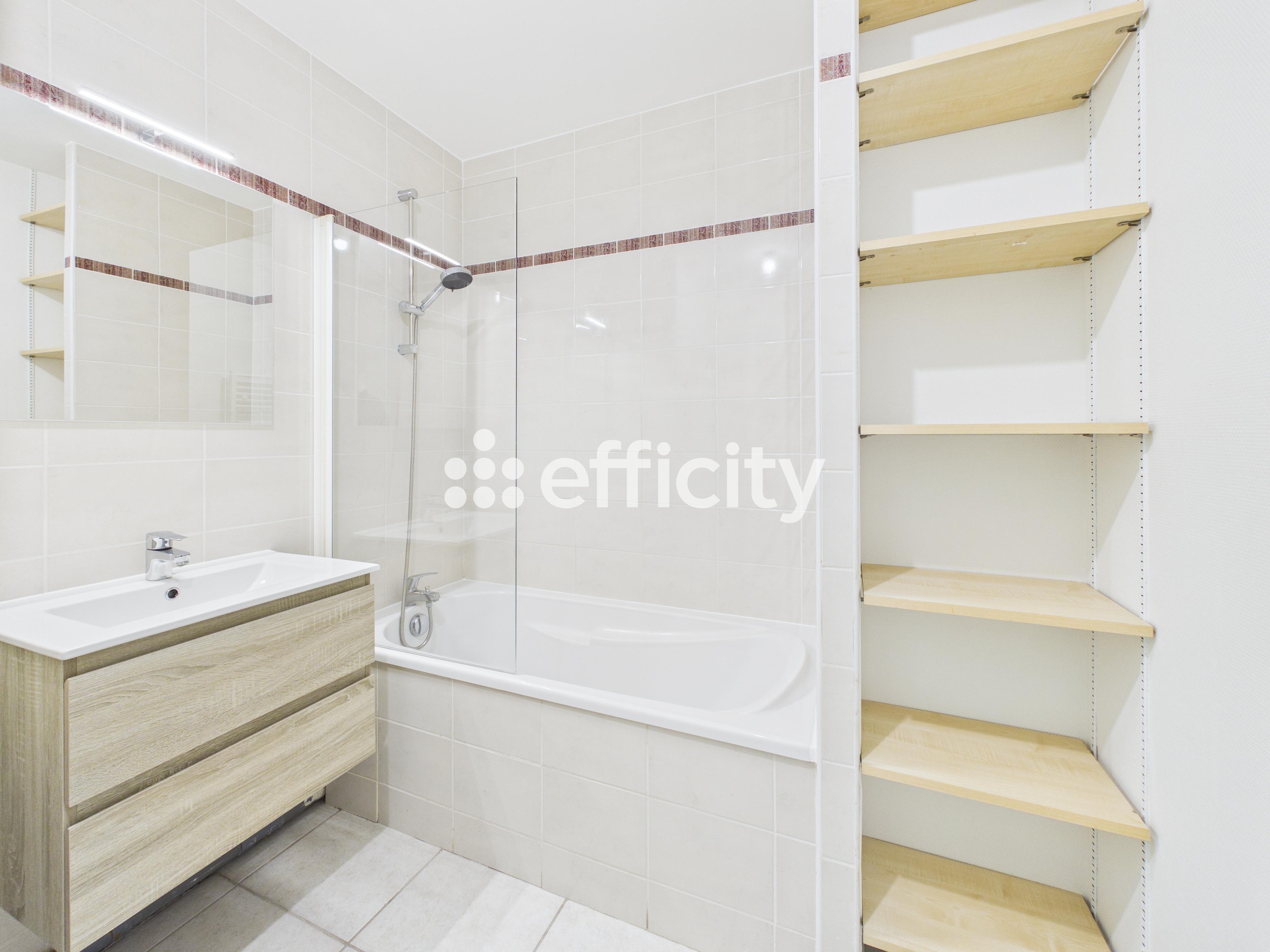 Achat immobilier Appartement 3 pièces  70m2 à Bourg-en-Bresse (01000) - Photo n°11