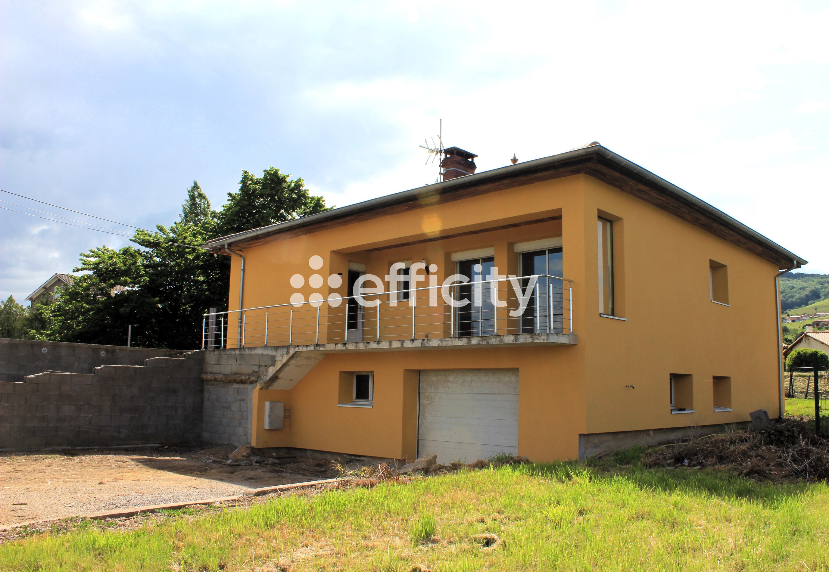 maison 4 pièces - 95m2 à Quincié-en-Beaujolais (69430)