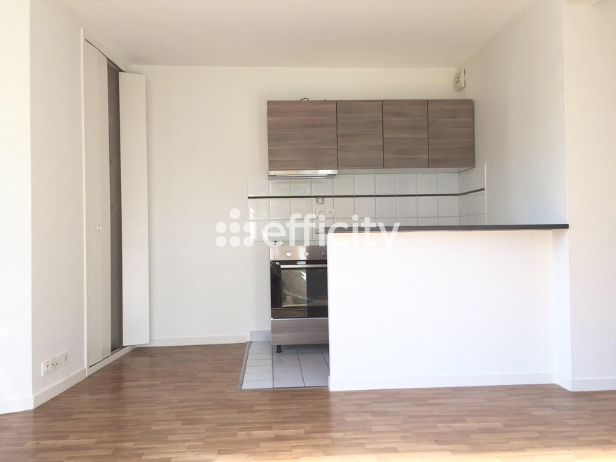 appartement 2 pièces - 47m2 à Tours (37000)