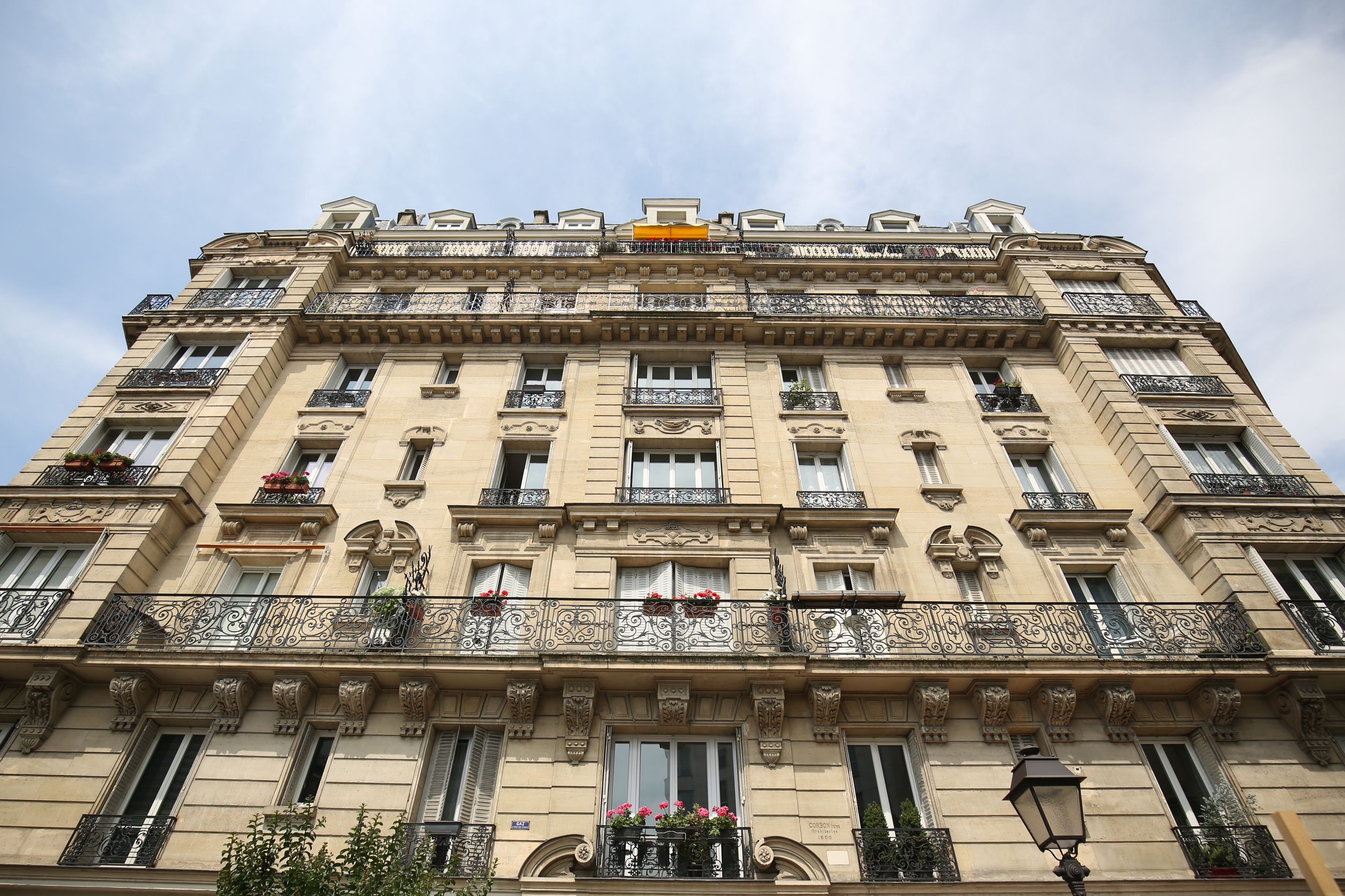 appartement 5 pièces - 150m2 à Paris (75017)