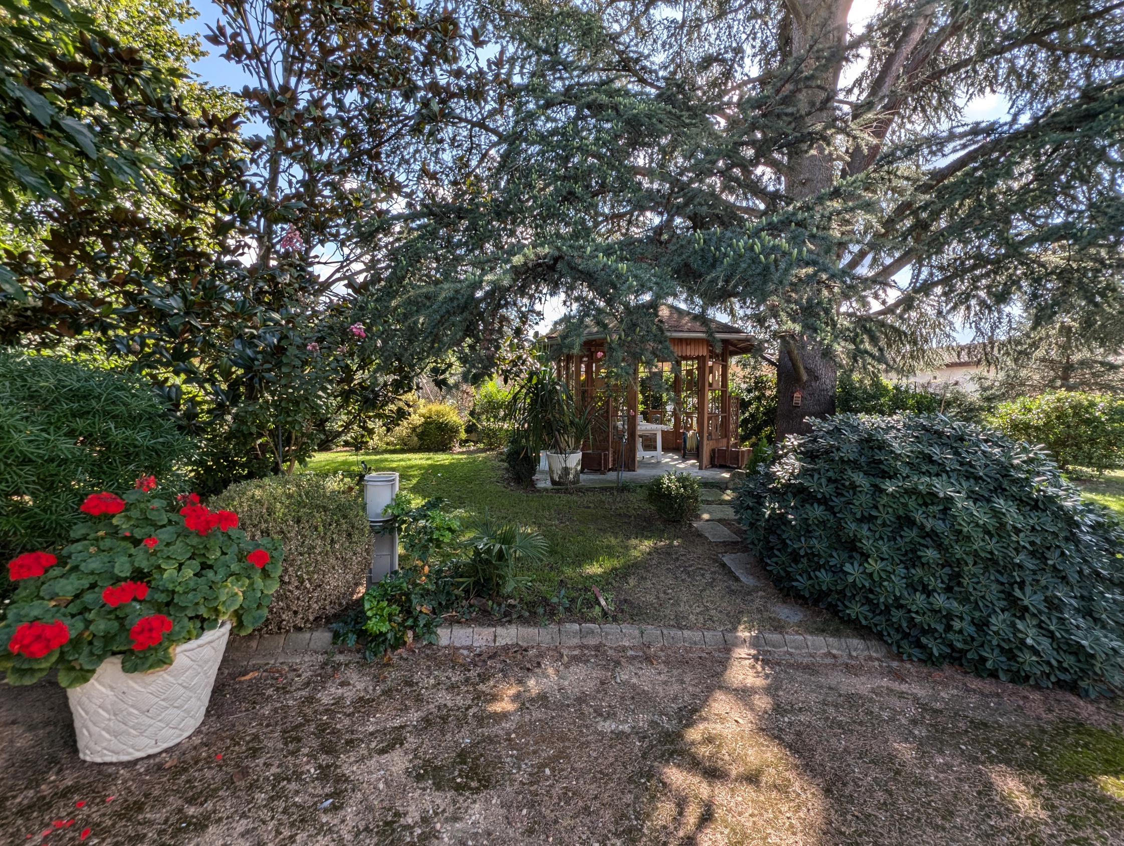 maison 5 pièces - 220m2 à Quincieux (69650)