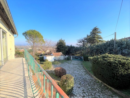 maison 6 pièces - 175m2 à Bourg-Saint-Andéol (07700)