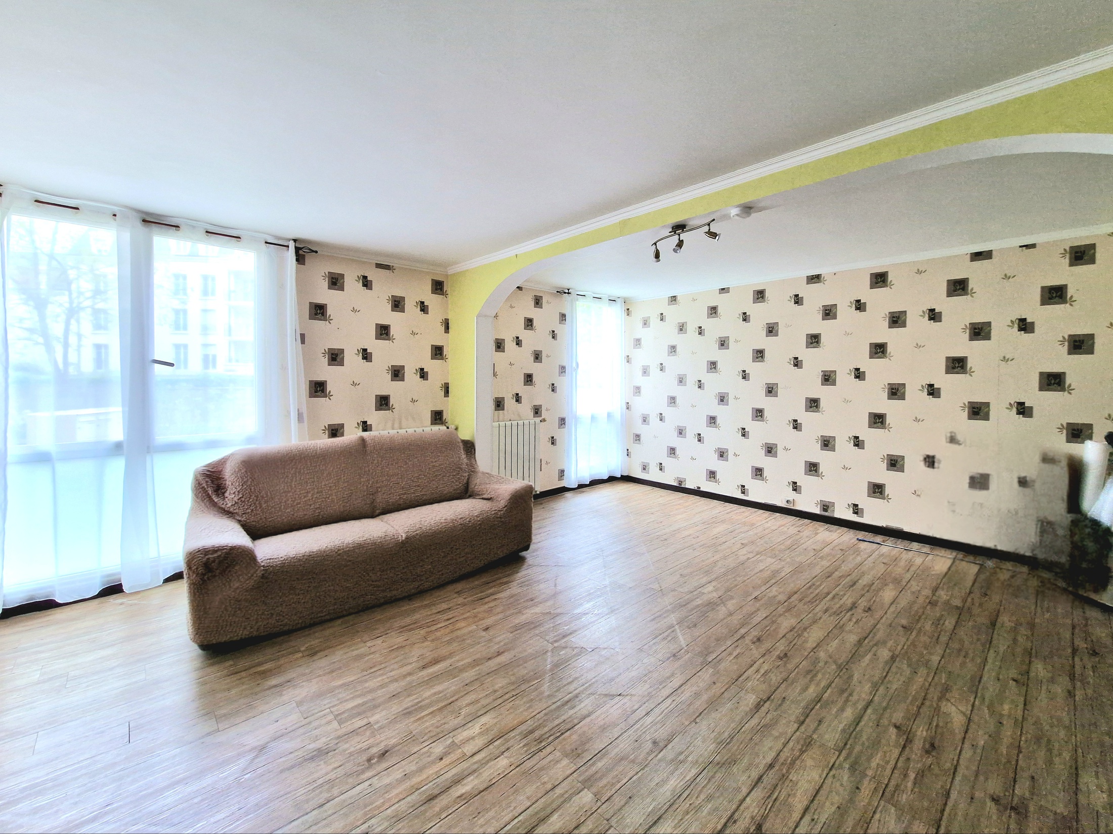 appartement 5 pièces - 80m2 à Le Plessis-Trévise (94420)