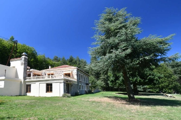 Achat immobilier Maison 10 pièces  600m2 à Silhac (07240) - Photo n°4