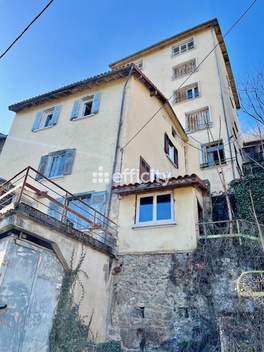 immeuble 20 pièces - 450m2 à Thiers (63300)