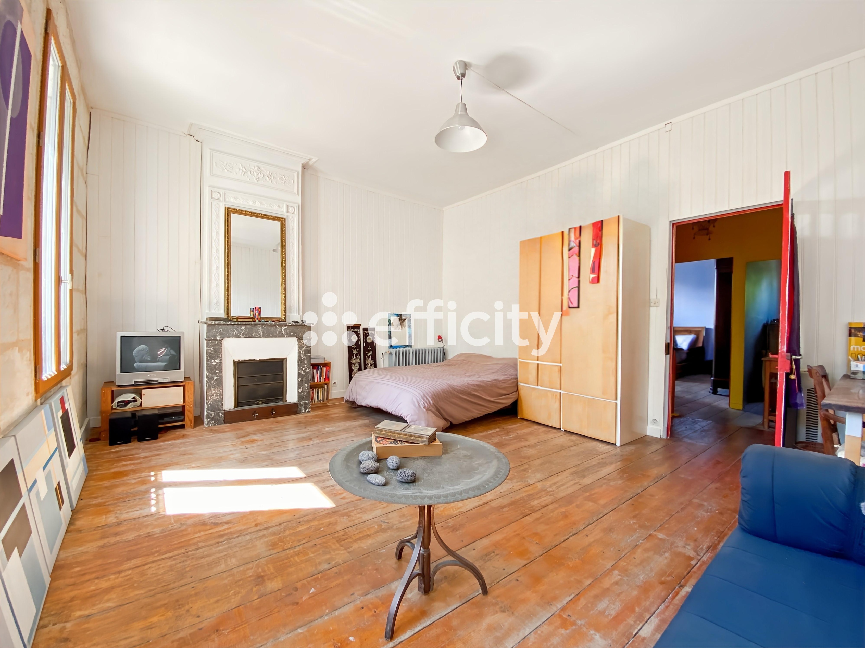 Achat immobilier Maison 9 pièces  250m2 à Ambarès-et-Lagrave (33440) - Photo n°9