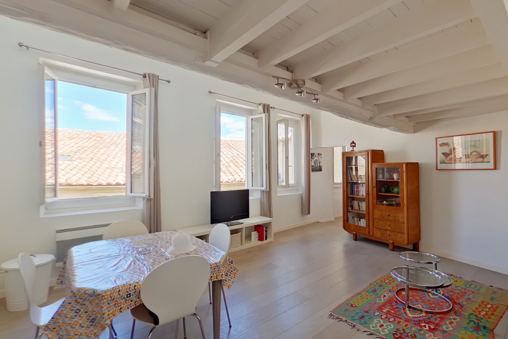 appartement 3 pièces - 72m2 à Nîmes (30000)