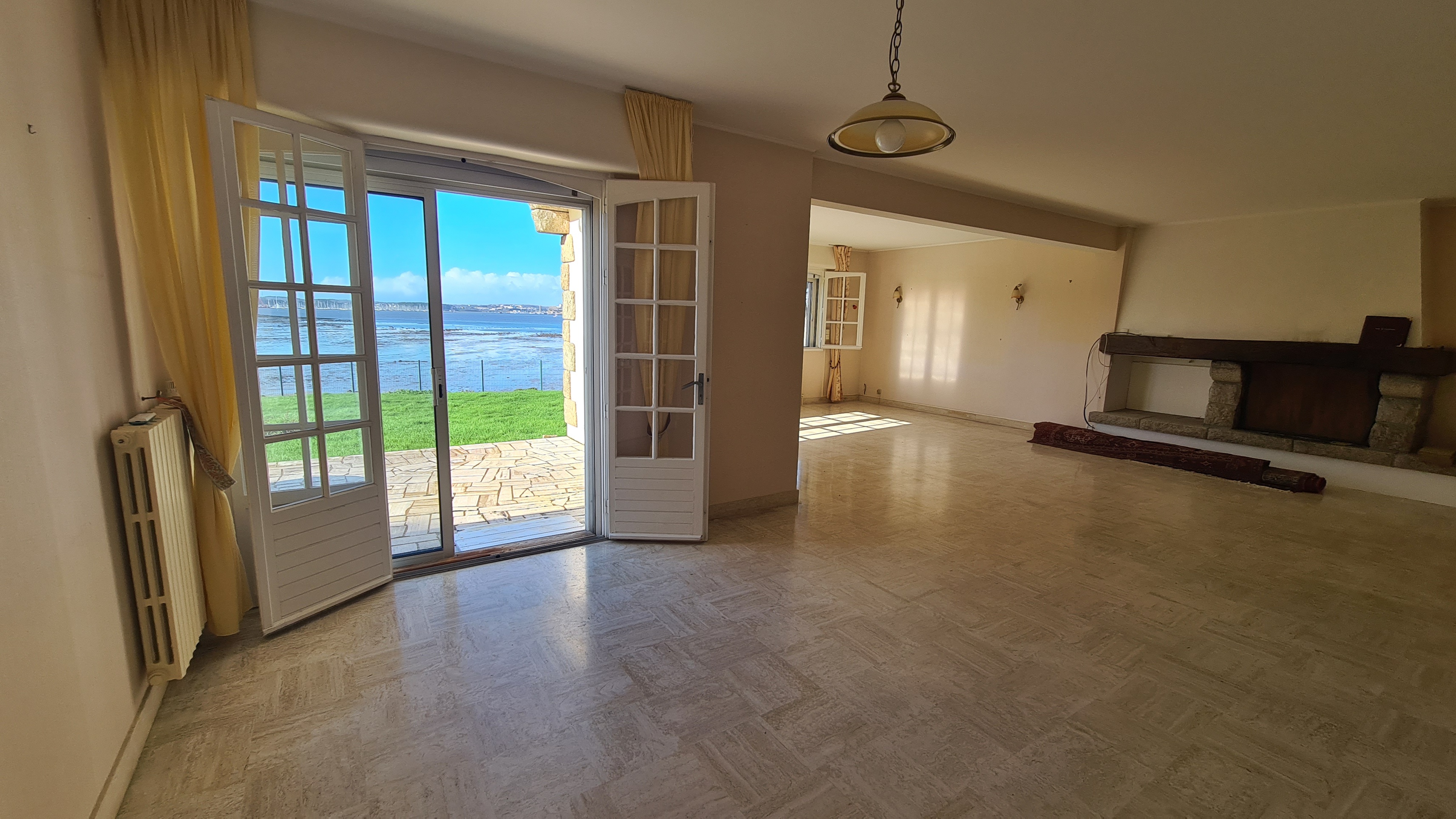 Achat immobilier Maison 8 pièces  270m2 à Port-Louis (56290) - Photo n°4