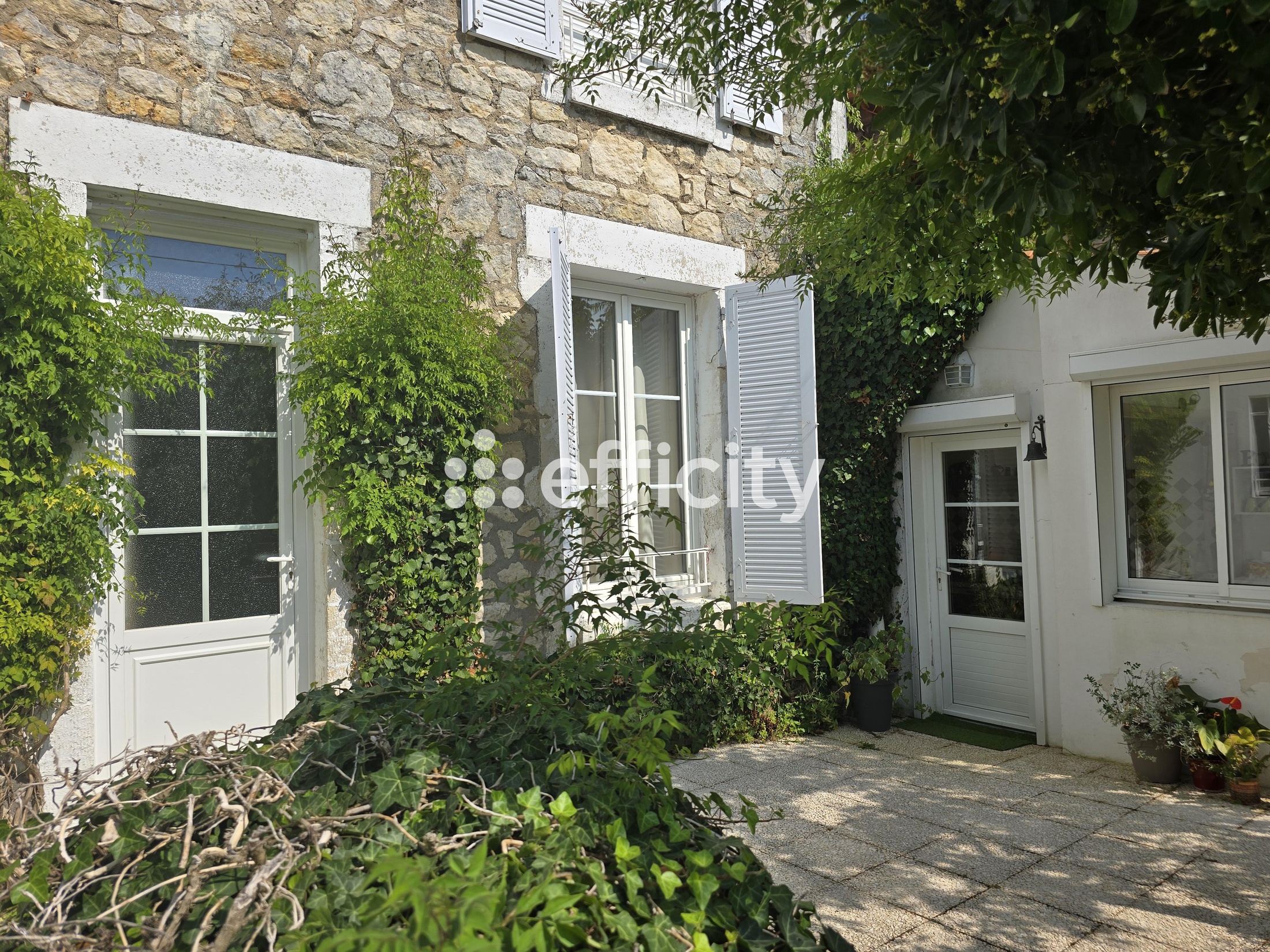 maison 4 pièces - 84m2 à La Rochelle (17000)