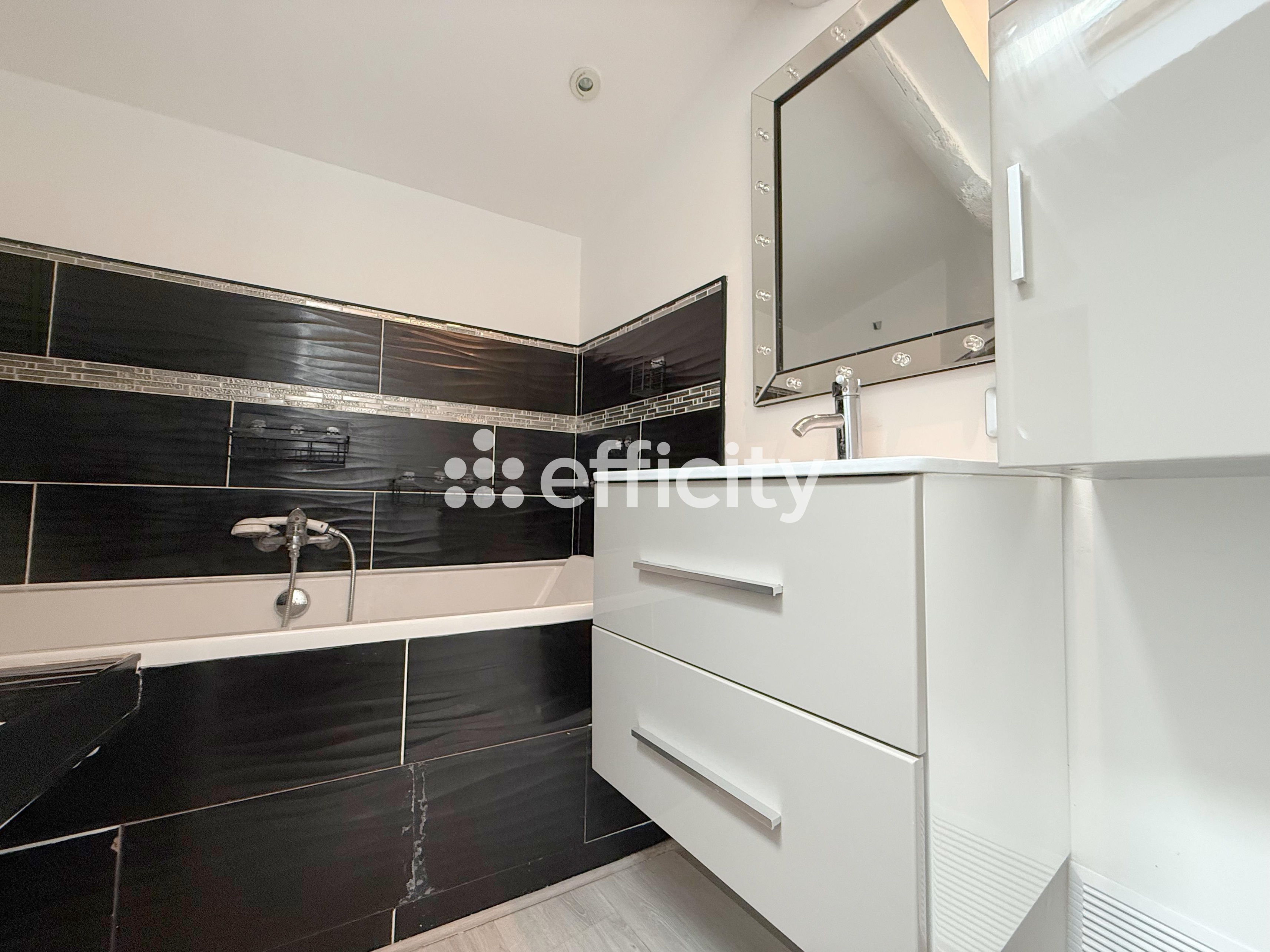 Achat immobilier Appartement 3 pièces  85m2 à Sète (34200) - Photo n°8