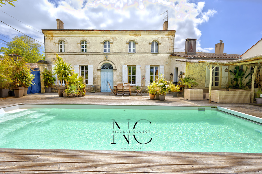 maison 11 pièces - 300m2 à Saint-Gènes-de-Blaye (33390)