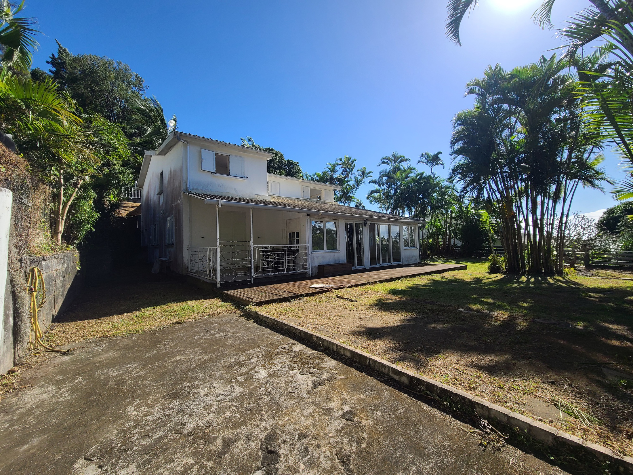 maison 11 pièces - 211m2 à Saint-Denis (97400)