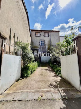 maison 3 pièces - 170,0m2 à Maringues (63350)