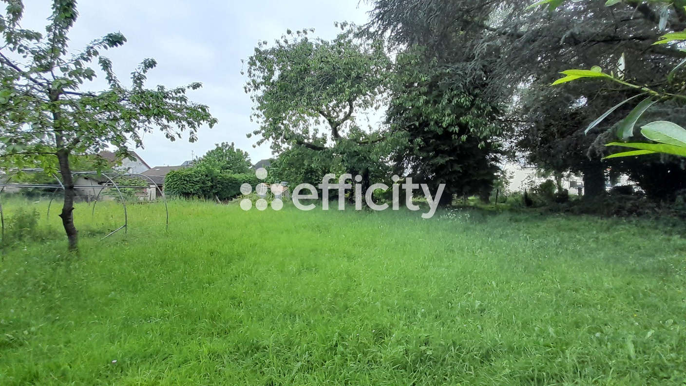 terrain  - 723m2 à Alençon (61000)