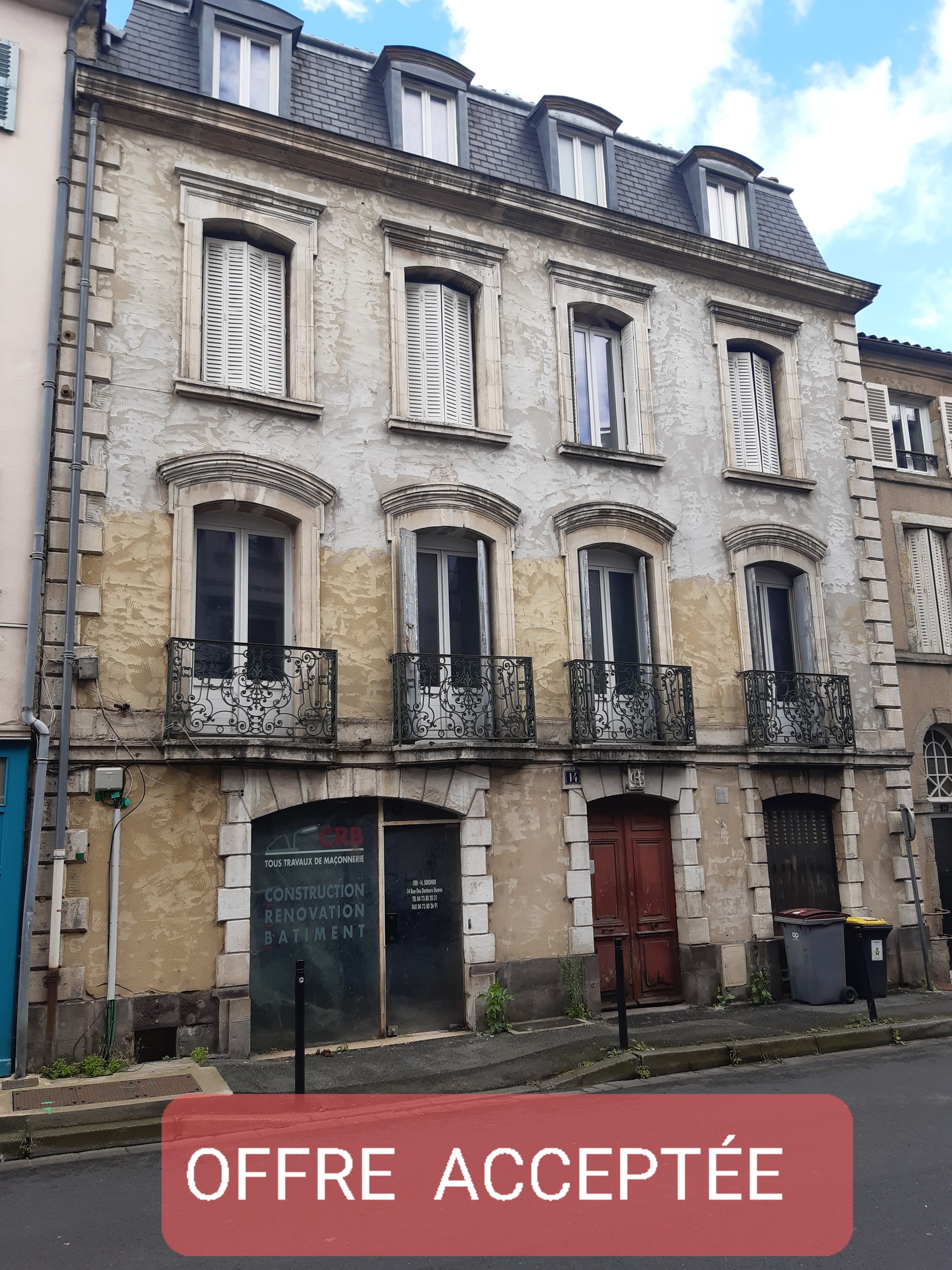 immeuble 21 pièces - 380m2 à Thiers (63300)