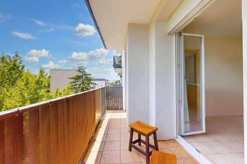 appartement 4 pièces - 65m2 à Vaulx-en-Velin (69120)