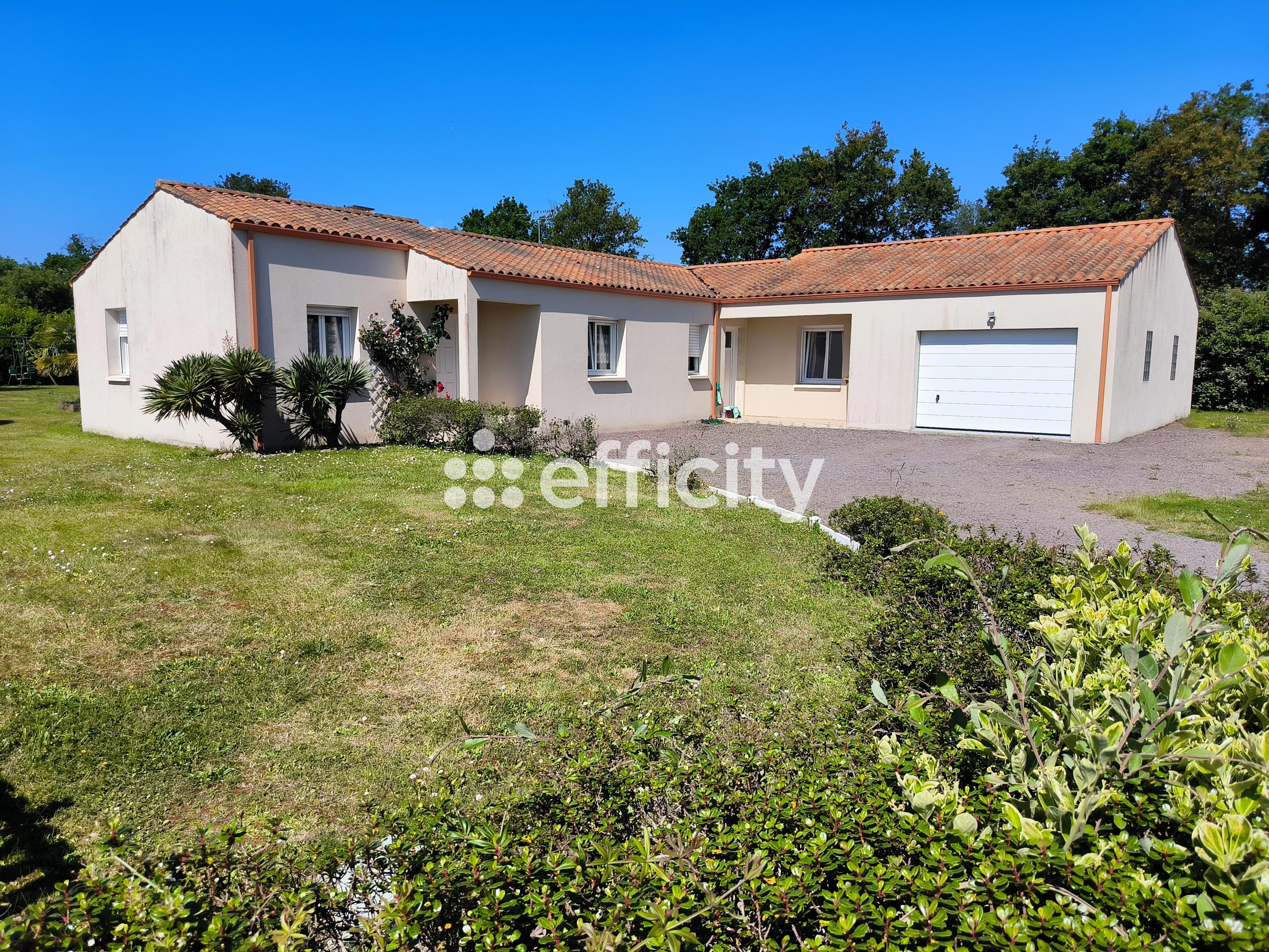 maison 4 pièces - 120m2 à Poiroux (85440)