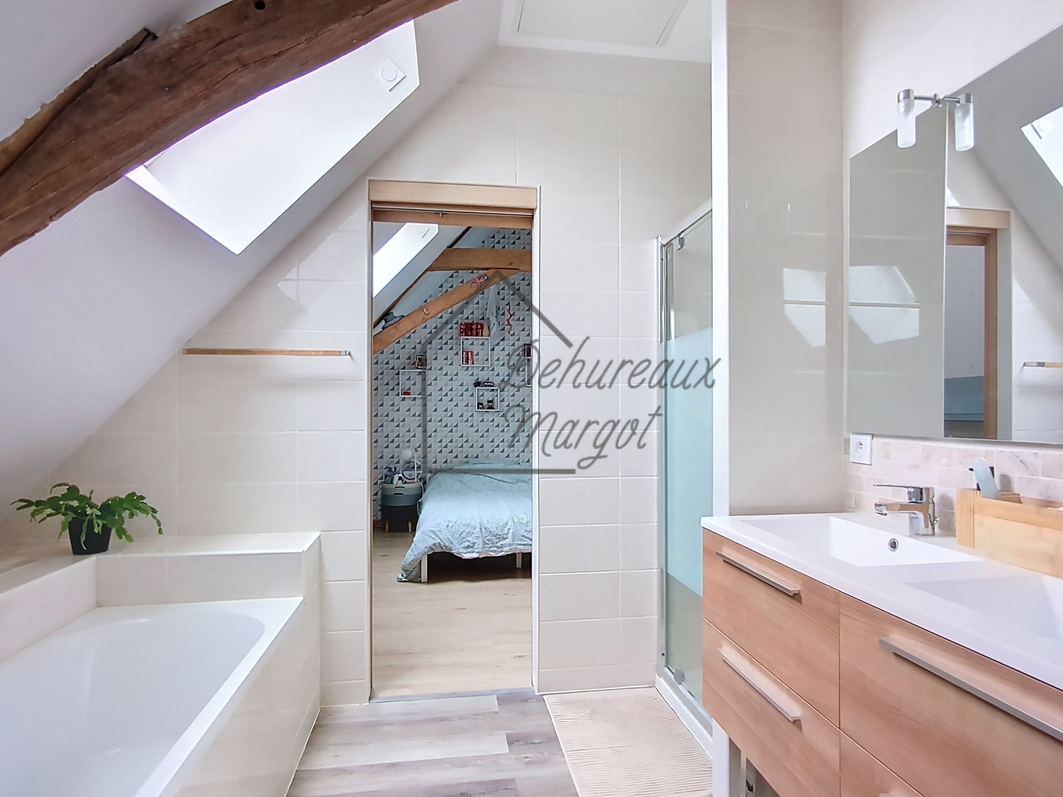 Achat immobilier Maison 8 pièces  210m2 à Berthenay (37510) - Photo n°8