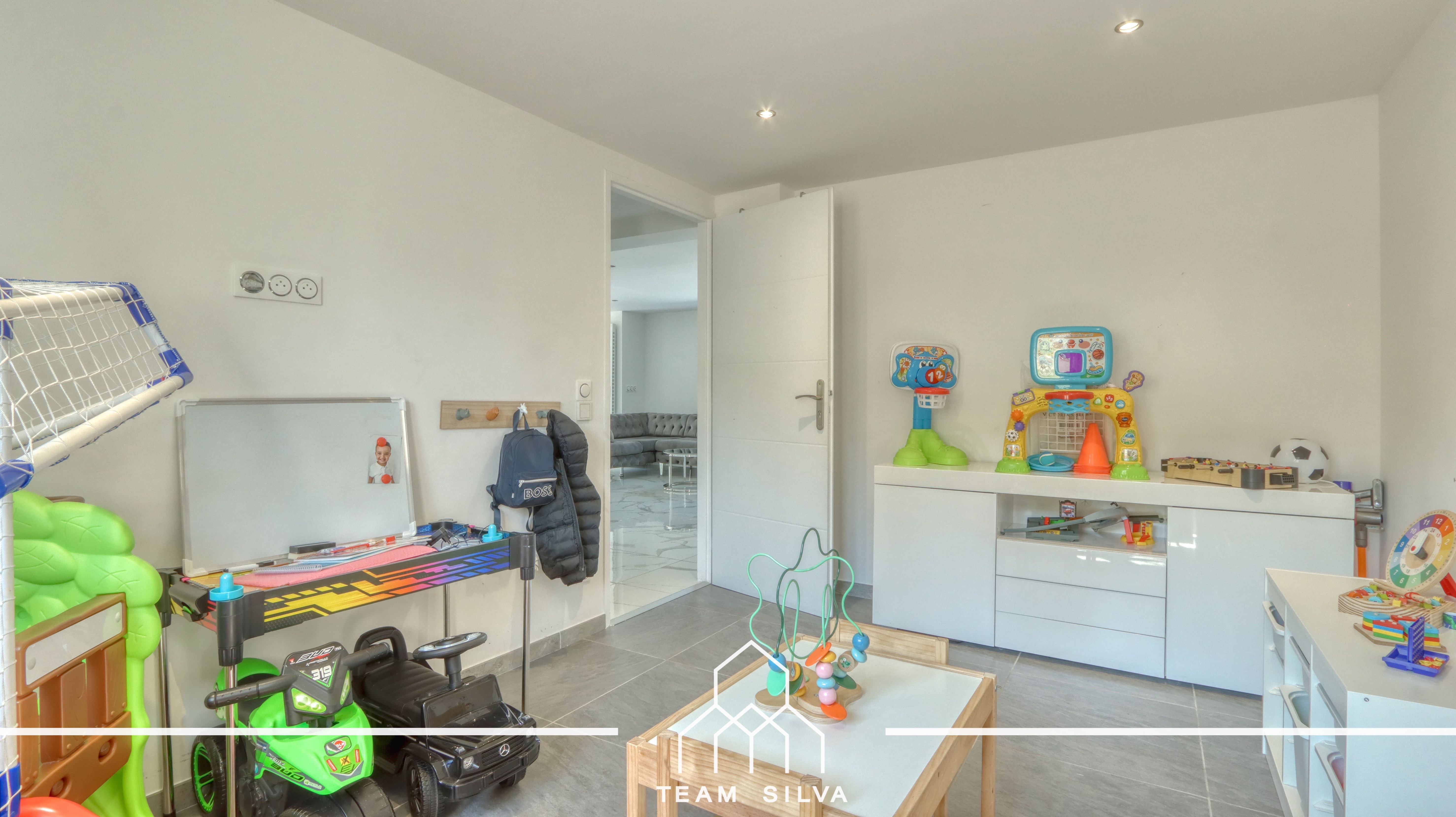 Achat immobilier Maison 6 pièces  160m2 à Feyzin (69320) - Photo n°45