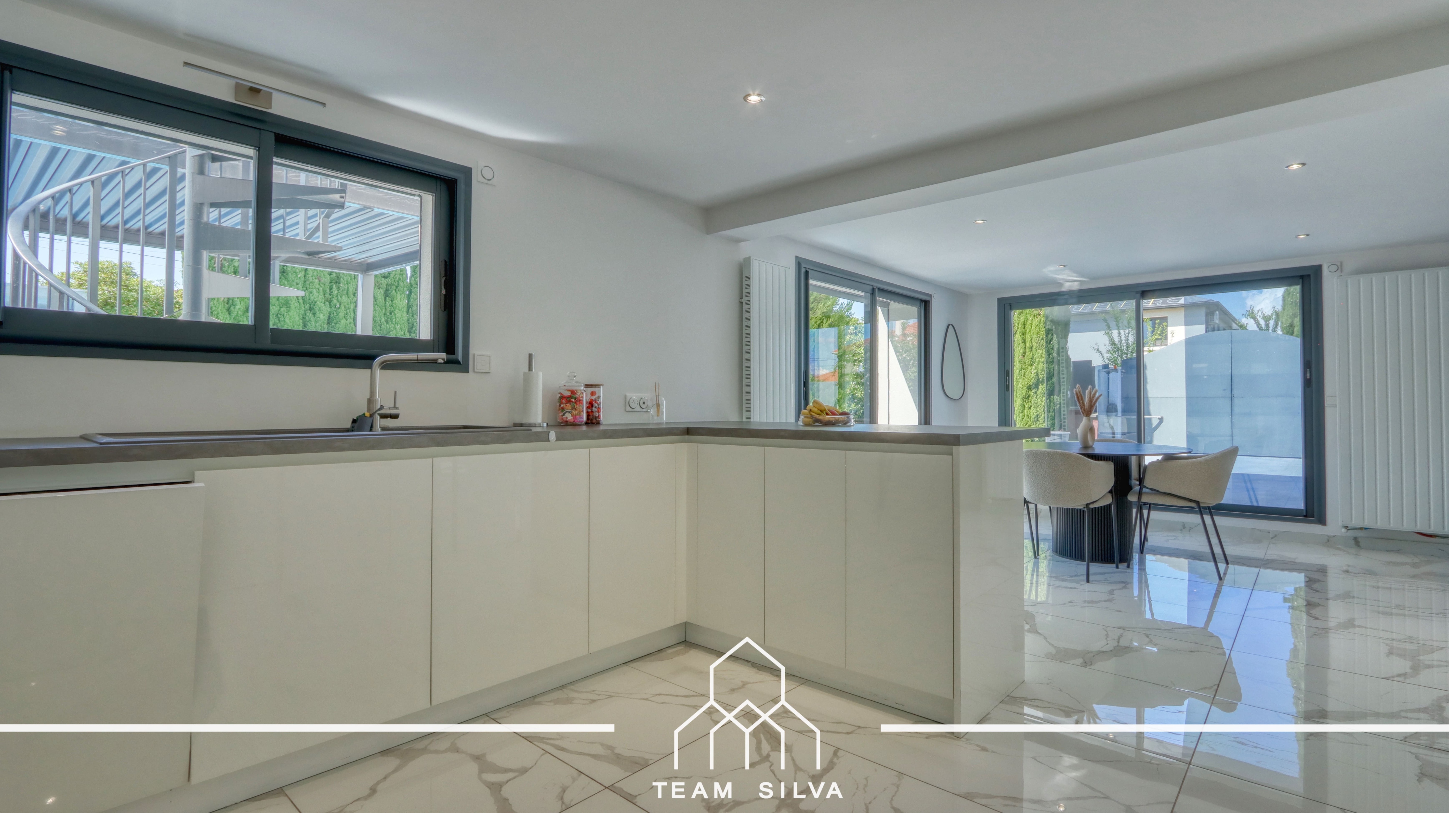 Achat immobilier Maison 6 pièces  160m2 à Feyzin (69320) - Photo n°33