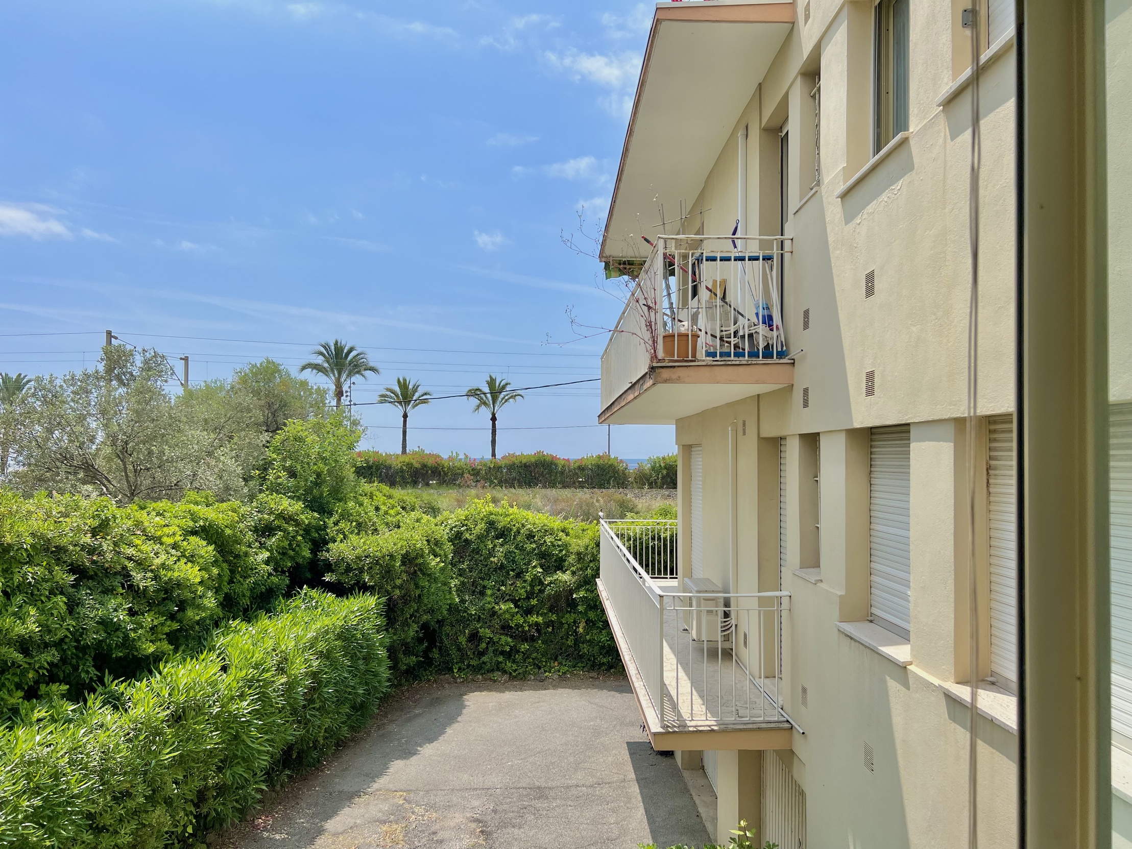 appartement 3 pièces - 70m2 à Golfe-Juan (06220)