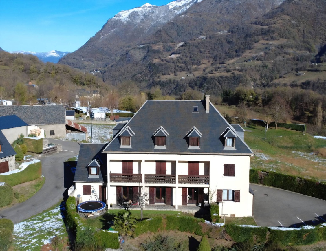 appartement 4 pièces - 102,5m2 à Sazos (65120)