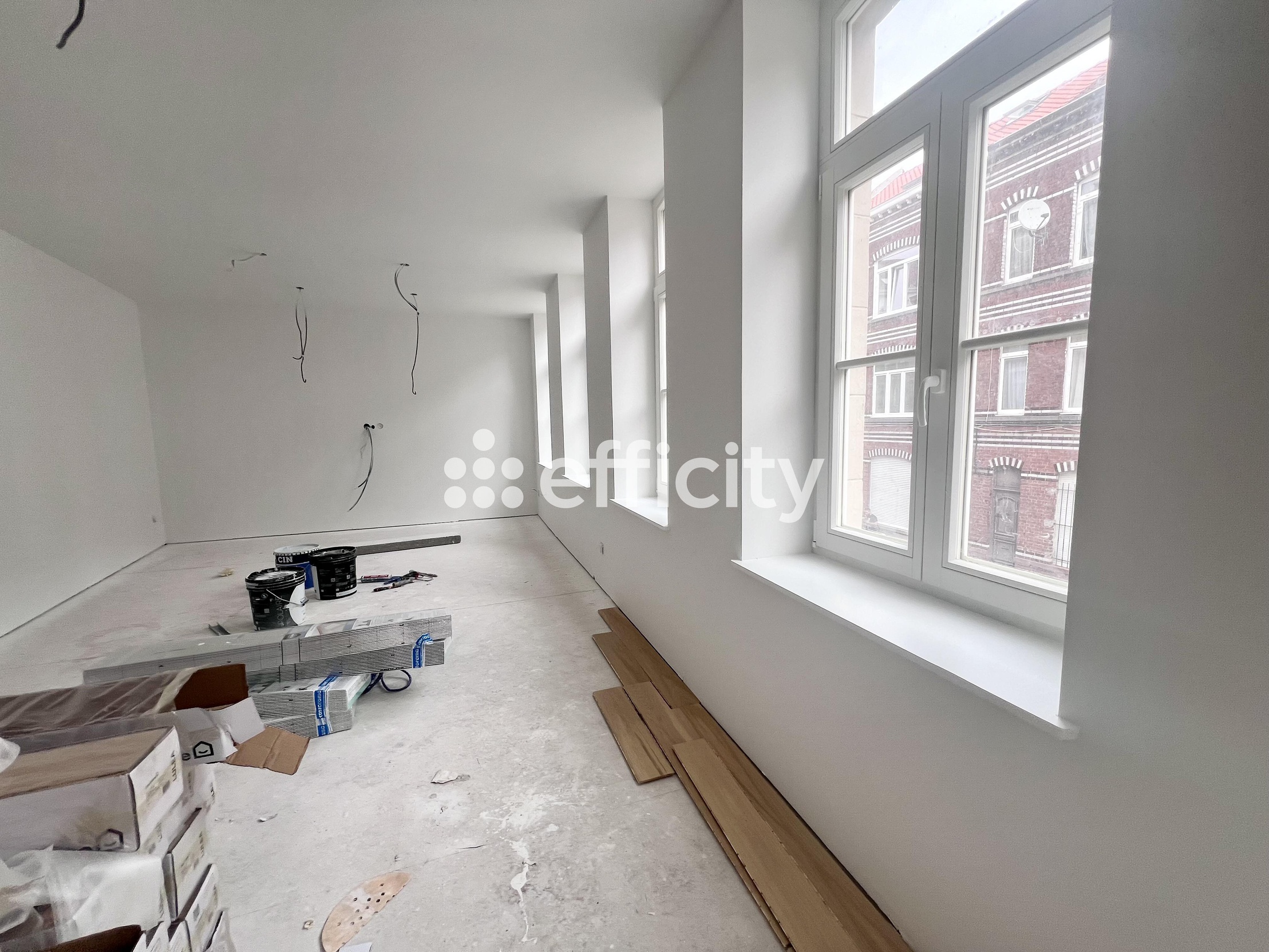maison 4 pièces - 80m2 à Lille (59000)