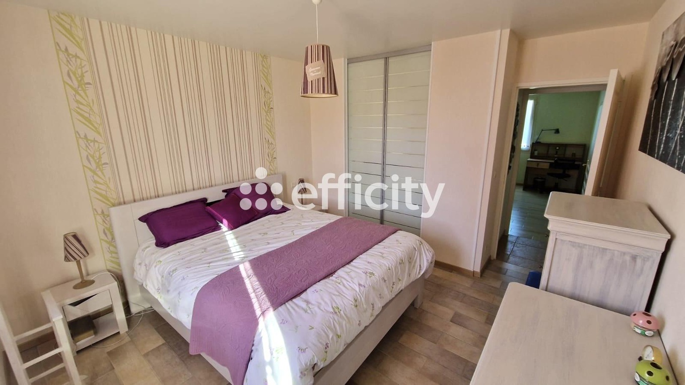 Achat immobilier Maison 5 pièces  140m2 à La Châtre (36400) - Photo n°9