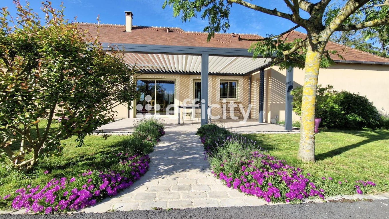 Achat immobilier Maison 5 pièces  140m2 à La Châtre (36400) - Photo n°4
