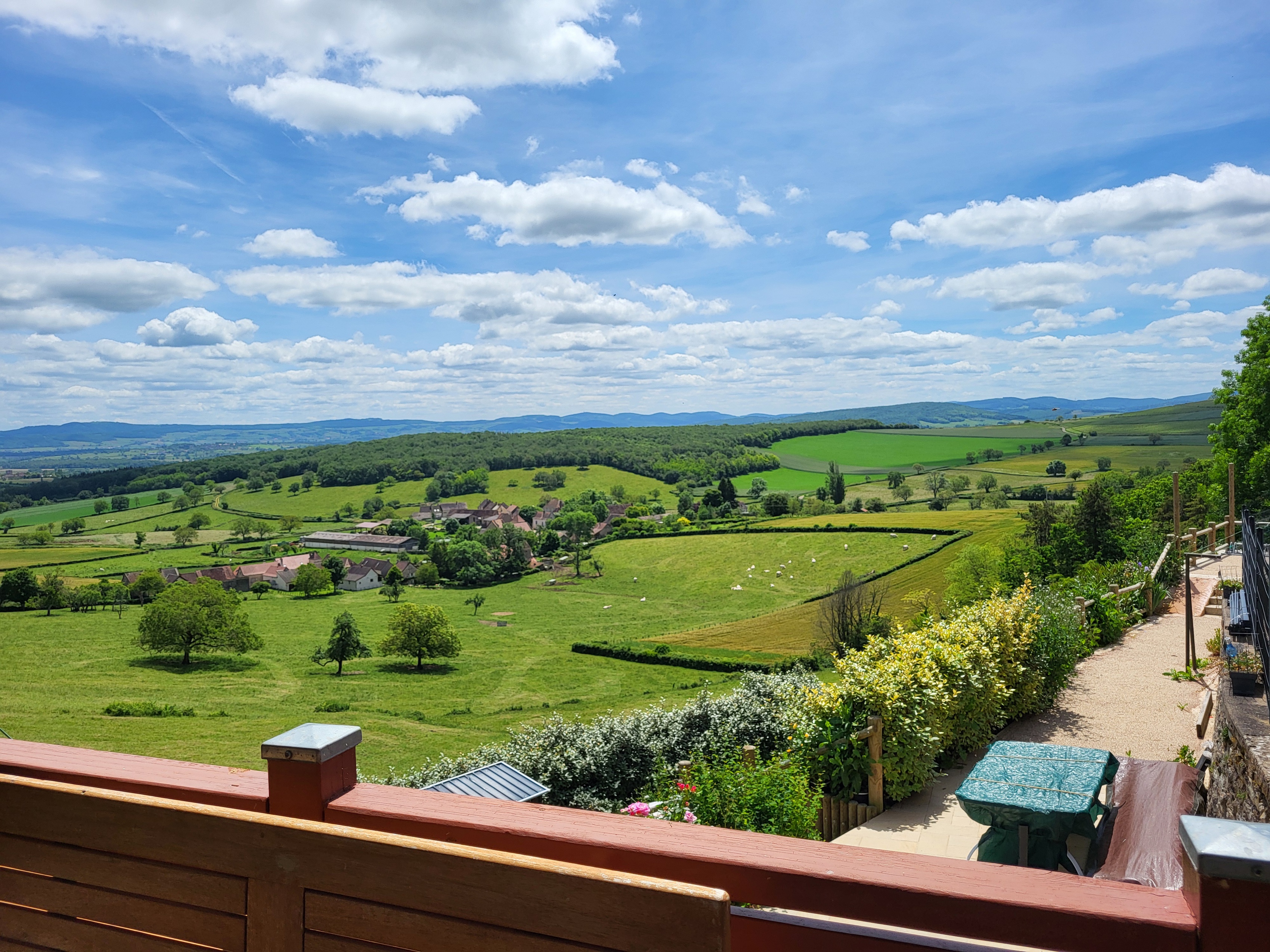 Achat immobilier Maison 3 pièces  80m2 à Bonnay-Saint-Ythaire (71460) - Photo n°1