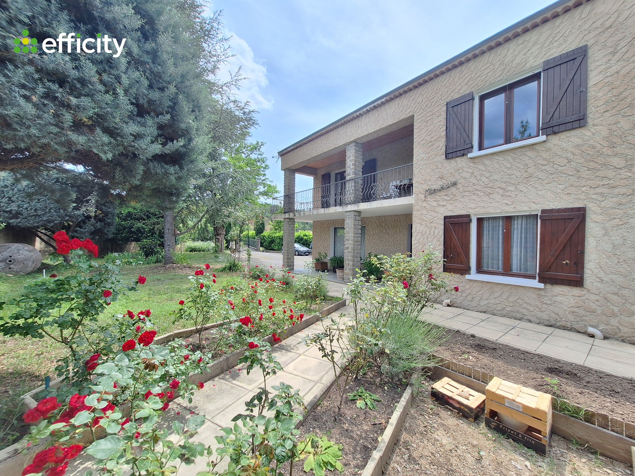 maison 6 pièces - 156m2 à Estoublon (04270)