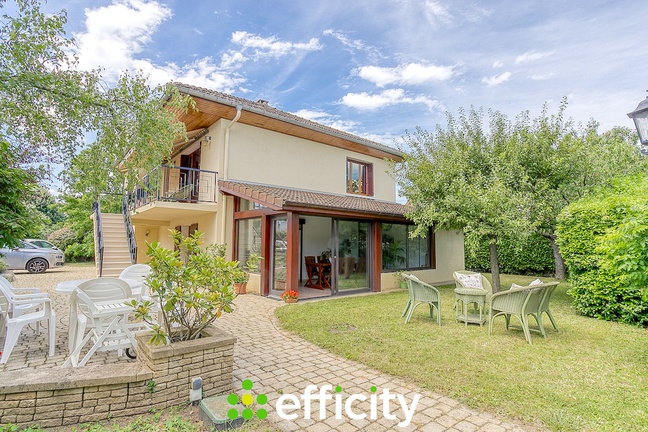 maison 6 pièces - 150m2 à Corbas (69960)