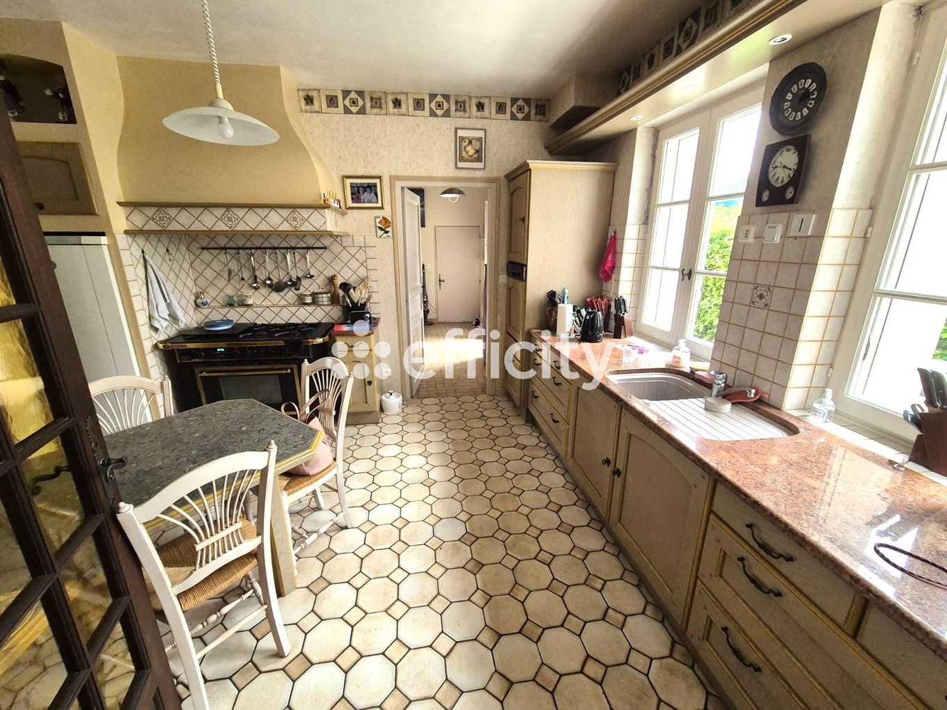Achat immobilier Maison 14 pièces  345m2 à La Châtre (36400) - Photo n°12